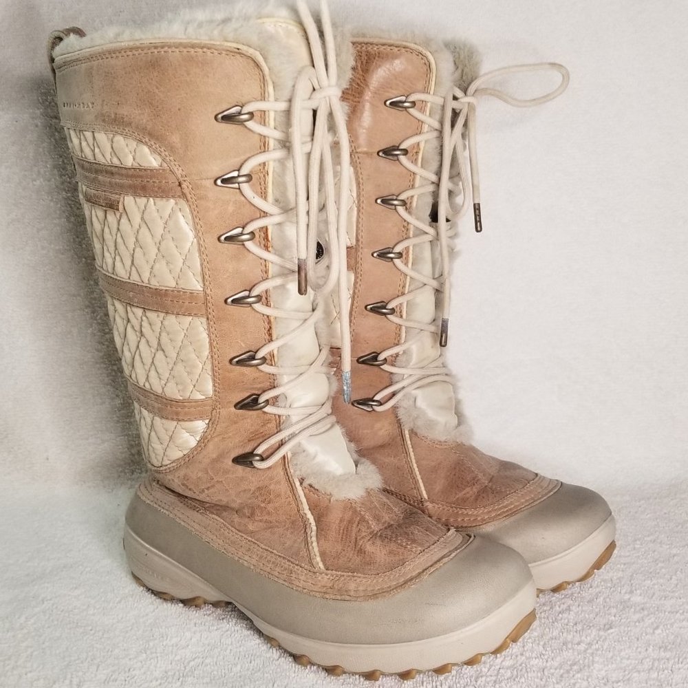 Columbia Women's Winter Boots - Tan and Cream